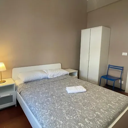 Main Square - Spacious 4br - Wifi & Elevator - Alway Open דירה *