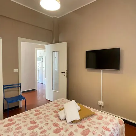 דירה Main Square - Spacious 4br - Wifi & Elevator - Alway Open *