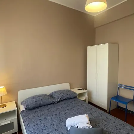 דירה Main Square - Spacious 4br - Wifi & Elevator - Alway Open