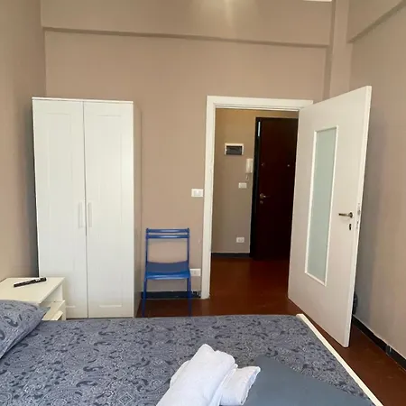 דירה Main Square - Spacious 4br - Wifi & Elevator - Alway Open